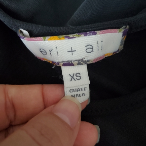 Anthropologie Side Twist Top - Picture 5 of 7